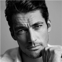 云工创客-UI设计