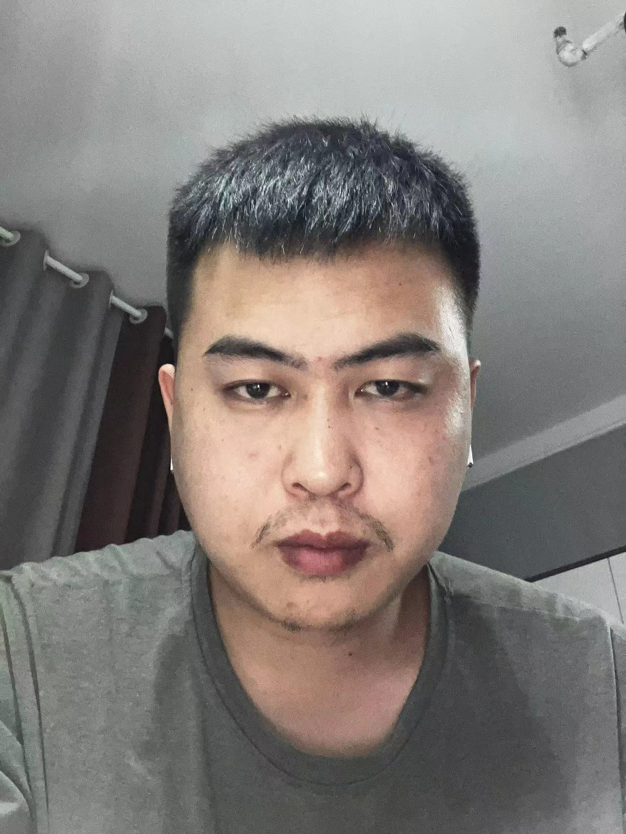 云工创客-李承谦