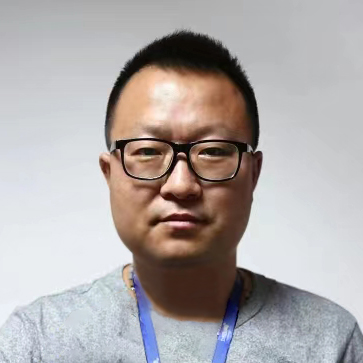 云工创客-资深视觉设计师老金