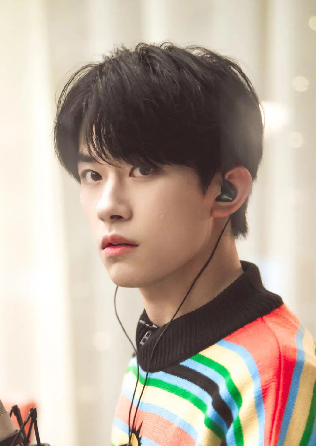 云工创客-么么^O^Y